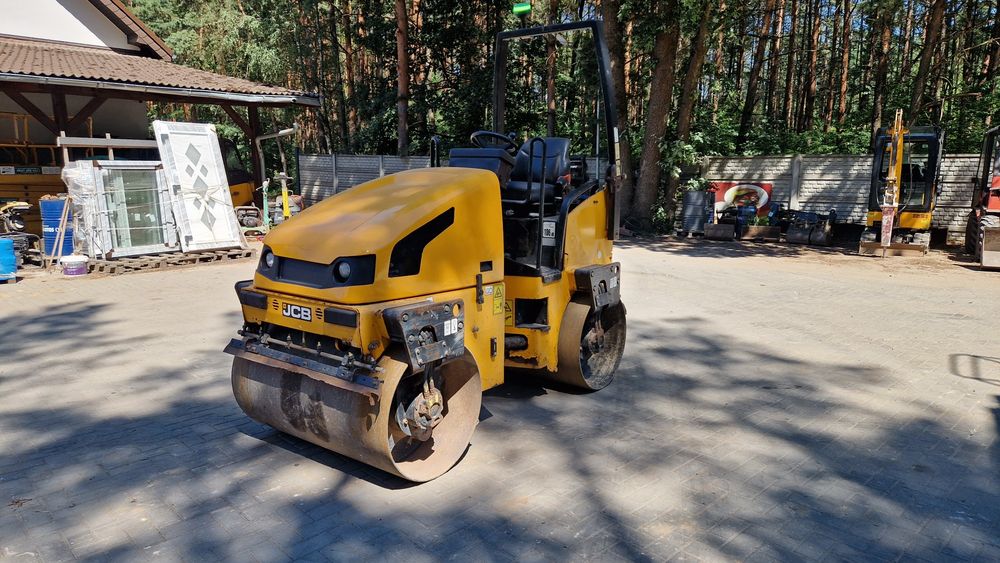 Walec drogowy  JCB VNT260  z 2011 roku 2.6 tony