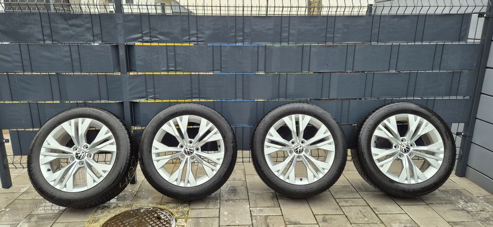 Felgi Koła zimowe 215/55/R17 VW PASSAT