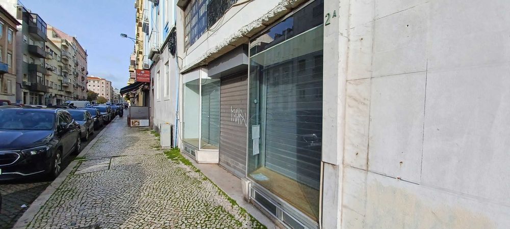Loja com 170m2 - Junto ao Mercado de Arroios