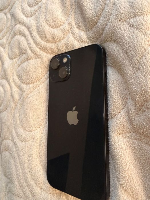 Iphone 13 256 GB 87% bateria