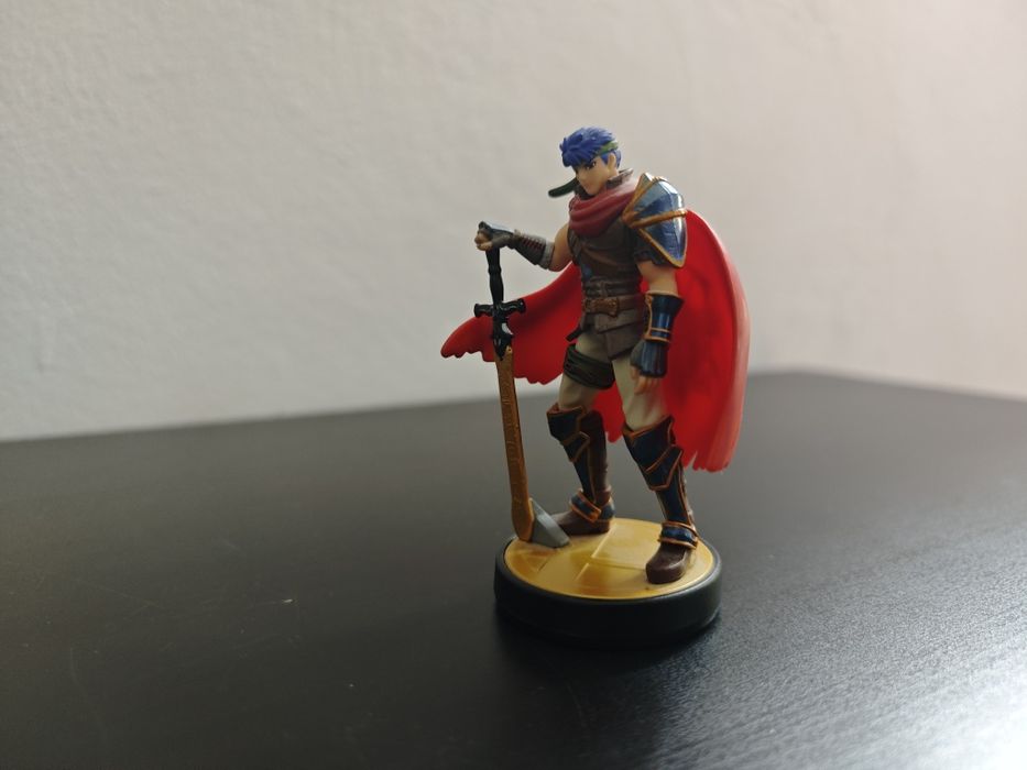 Amiibo Super Smash Bros Ike