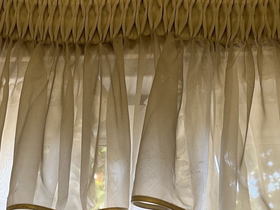 Cortinas para janelas pequenas