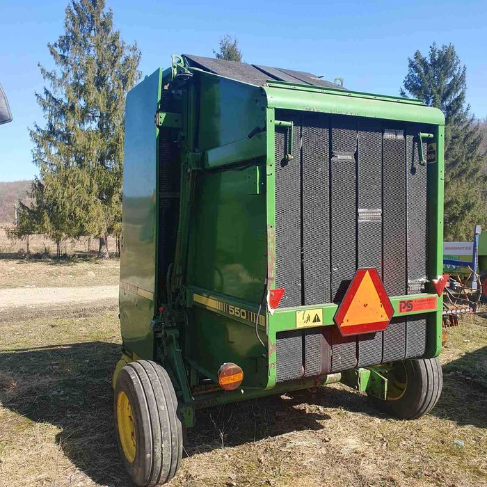 продам рулонний прес підбирач джон дир 550