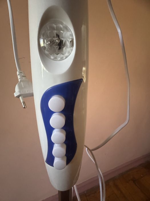 Продам вентилятор напольный