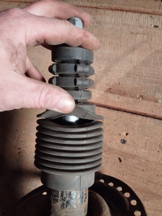 Стійки Рено Меган 2