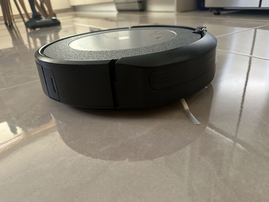 IRobot I3+ sem a base