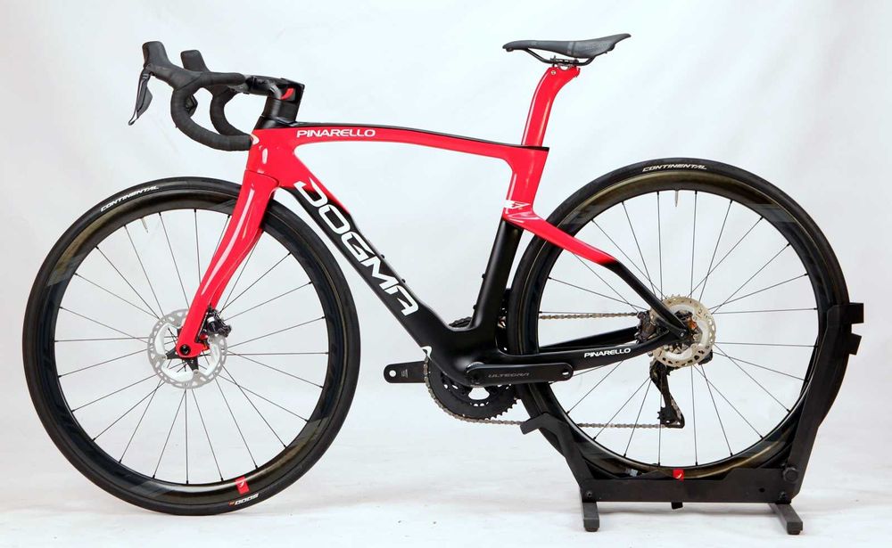 Rower szosowy PINARELLO DOGMA F Disc Ultegra Di2 2x12 roz. 46,5