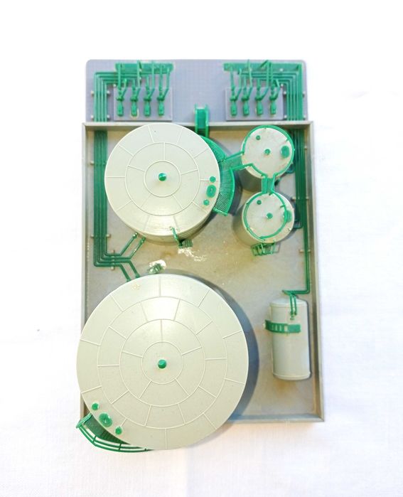 KIBRI 6726, Depósitos de combustível