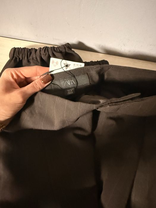 Брюки з нової колекції zara