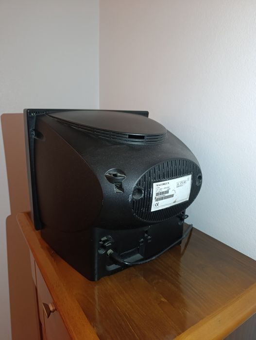 Televisão Macorlux de cerca de 2006