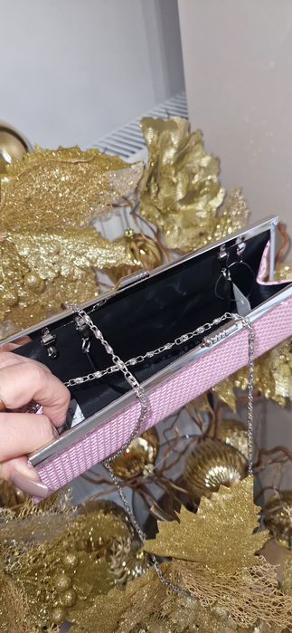 Torebka różowa srebne wykończenia