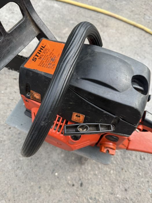 Продам бензопилу STIHL MS 250