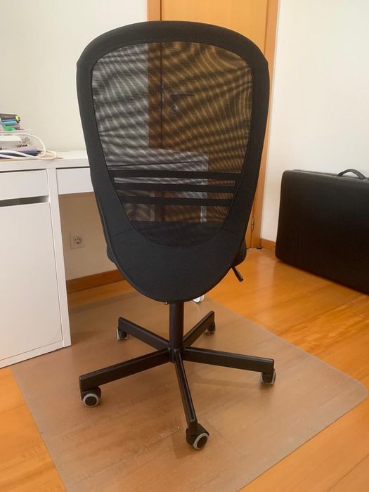 Cadeira de escritório Ikea preta