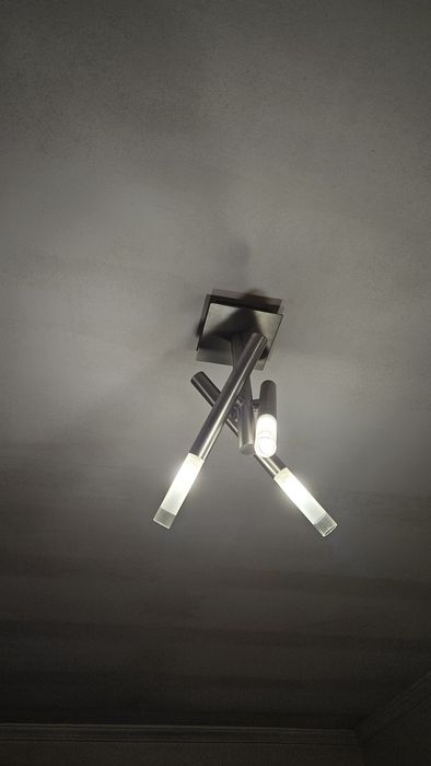 Conjunto de sala,  3 candeeiros modernos