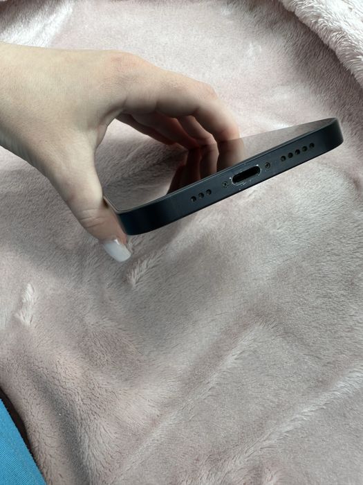 Продам iphone 12 , 64гб