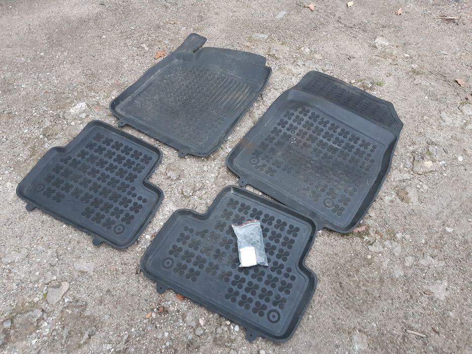 Dywaniki gumowe oryginalne Opel Astra Tanio Wysylka
