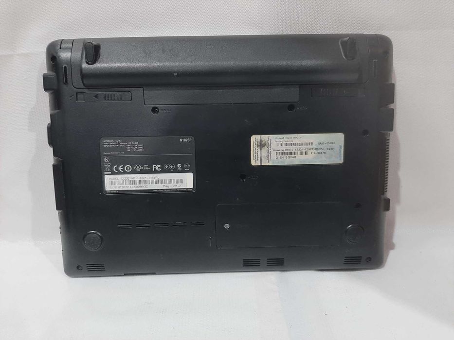 Notebook Samsung N102SP Atom N2100 / 1GB / 320HDD/ Win 7 Starter