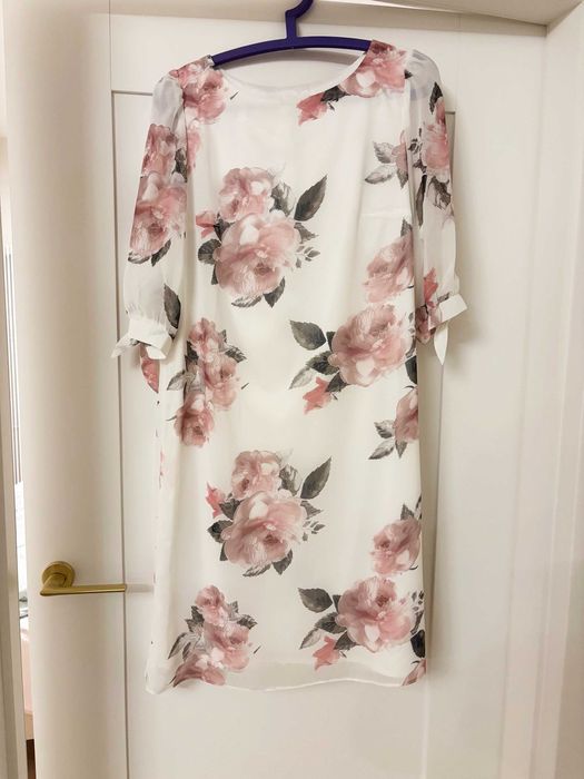 Sukienka w kwiaty Boone rozmiar 40