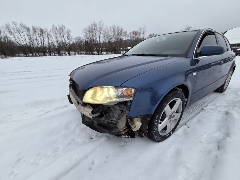 Запчастини ауді а4б7