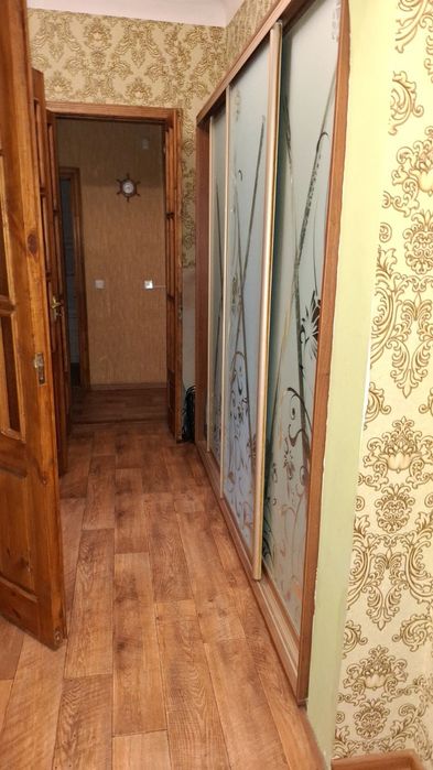 Продам 3 ком,Сталинку Центр