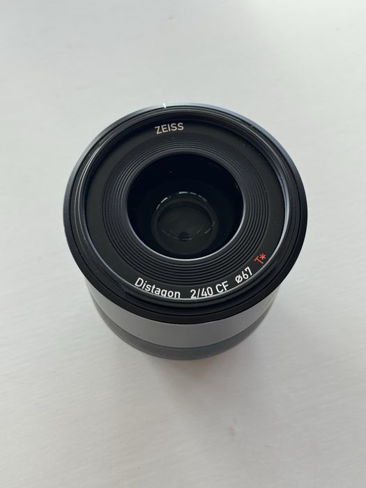 Zeiss Batis 40mm (Sony E-Mount)