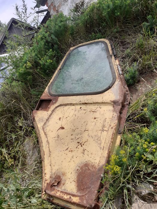 Двері ліві юмз 6кл 80 року