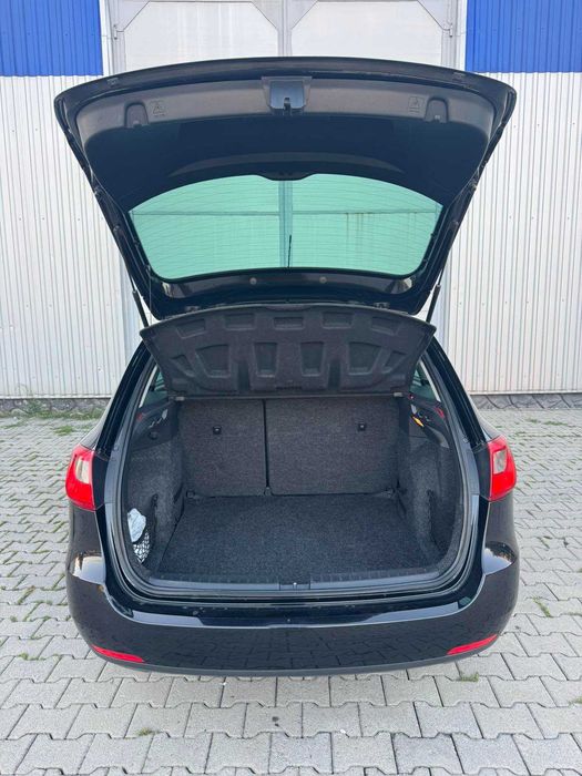 Продам автомобіль Seat Ibiza