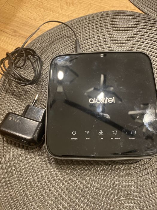 Router alcatel HH40V