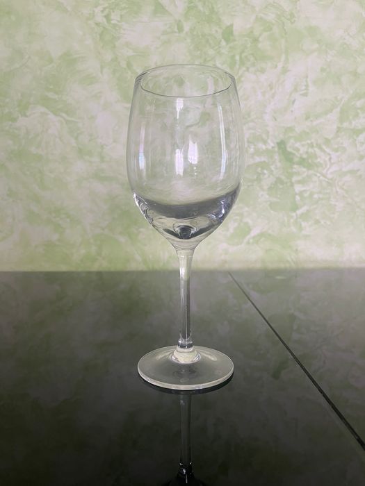 Скляний посуд для ресторану, кафе