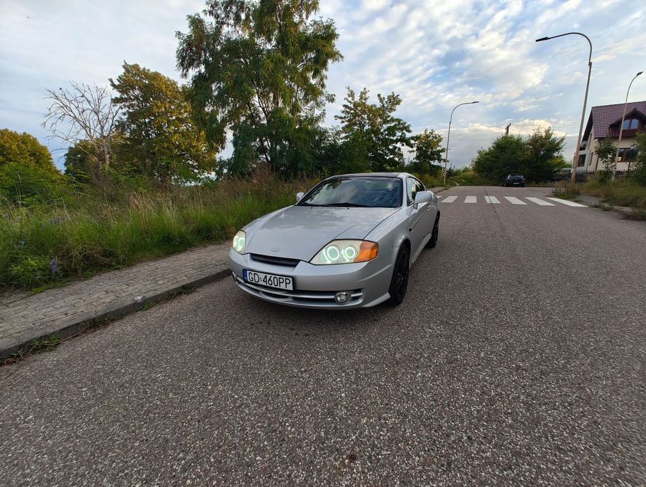 Hyundai Coupe