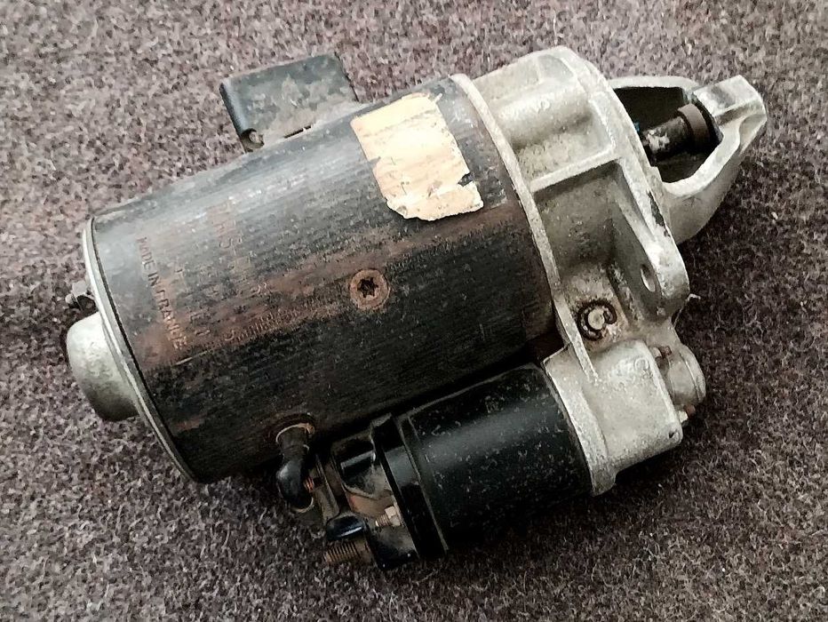 Motor de arranque de origem Peugeot 404