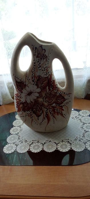 Напольная ваза для декора