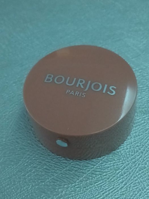Cienie Bourjois nr 10 dore ole