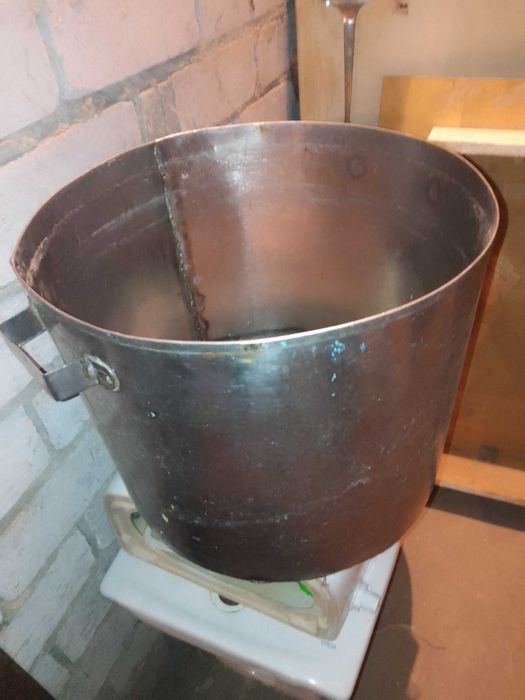 Продам Кастрюля Н/Ж