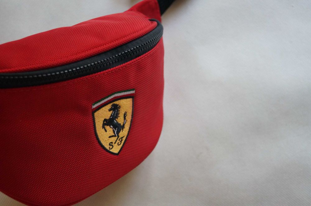 Nerka Ferrari F-1 Vinted