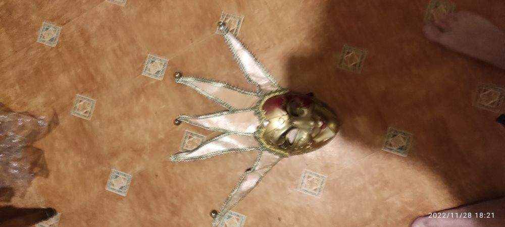 Maska karnawałowa weneckia