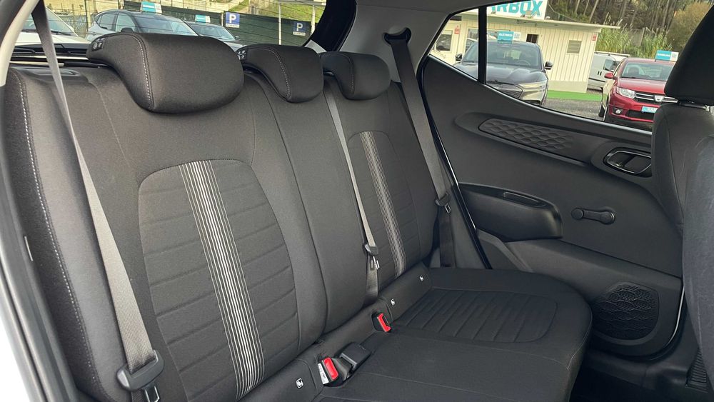 Hyundai i10 1.0 Comfort TT POUCOS KM'S