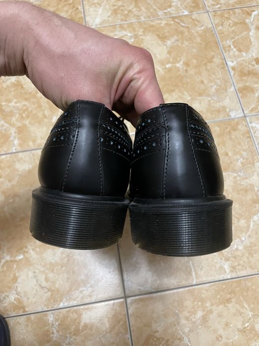 Туфлі Dr. Martens