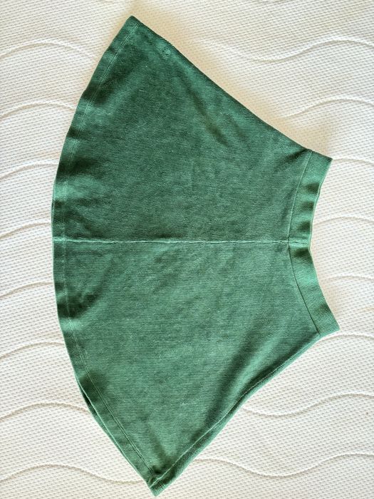 Saia em bombazine fina - C&A - tamanho S