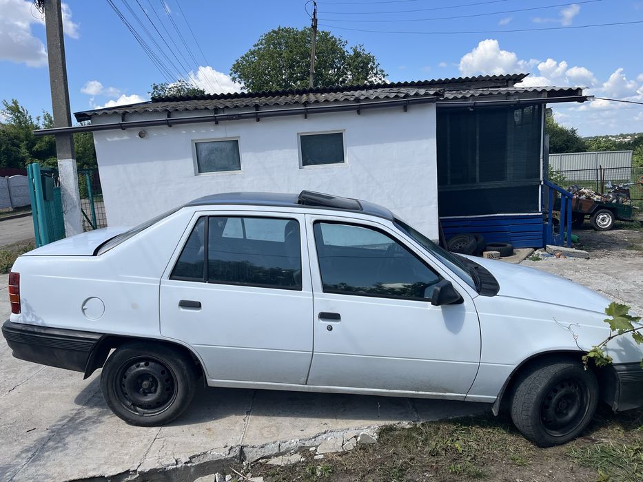 Продам opel kadet 1988