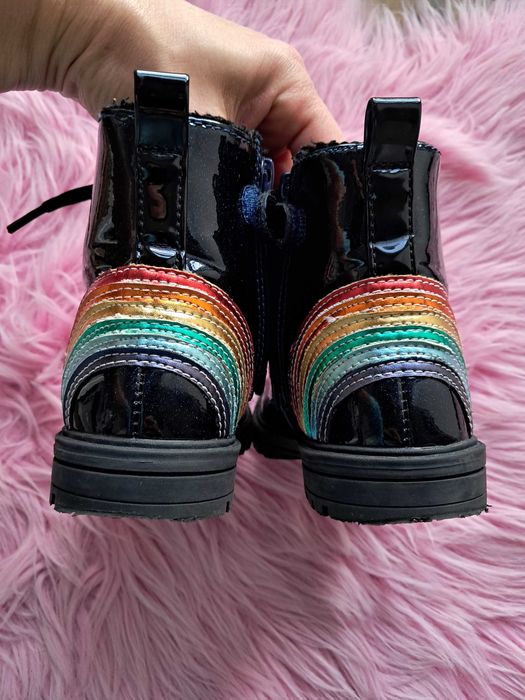 Buty z tęczą Next 25
