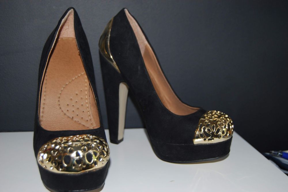 Pantofle/buty na slupku Ax Paris 36