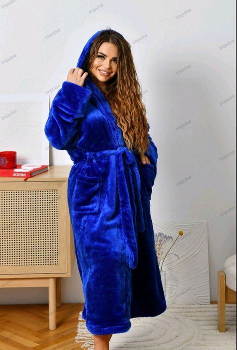 Теплый женский длинный махровый халат с капюшоном XL-3XL разные цвета