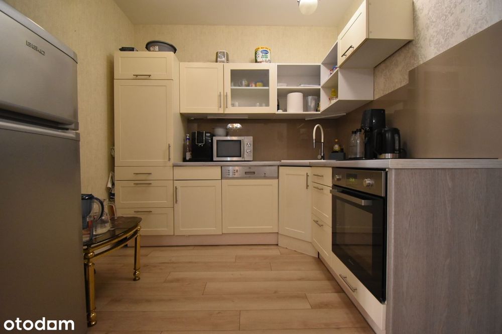 Mieszkanie 2 pokojowe na 1 piętrze bezczynszowe w samym centrum! 49m2