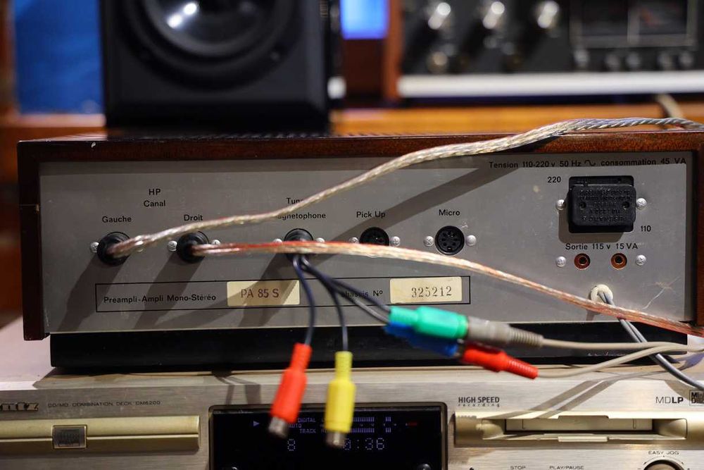 Wzmacniacz lampowy vintage Pathe Marconi PA 85S wczesne lata 60'