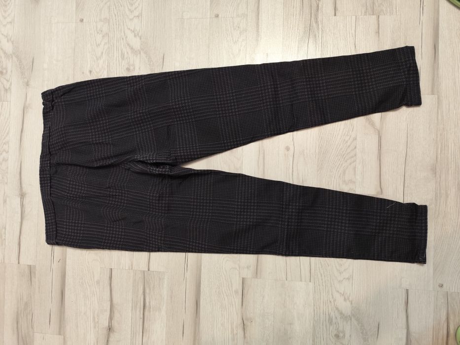 Esmara spodnie jeggins