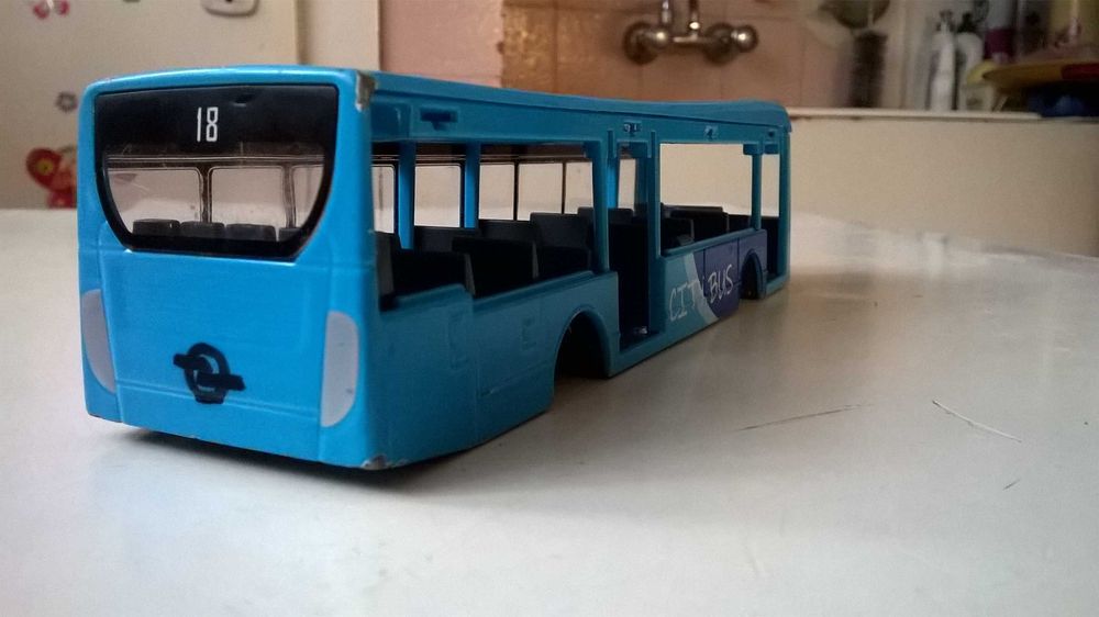 CITY BUS model firmy Bburago - złom modelarski