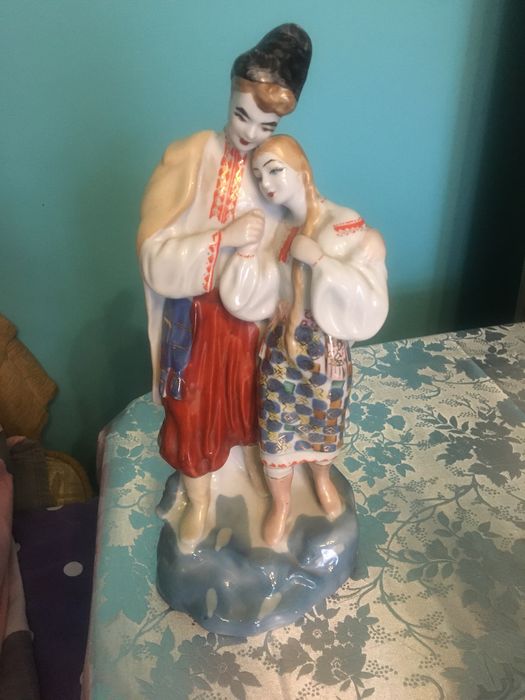 Статуетки .