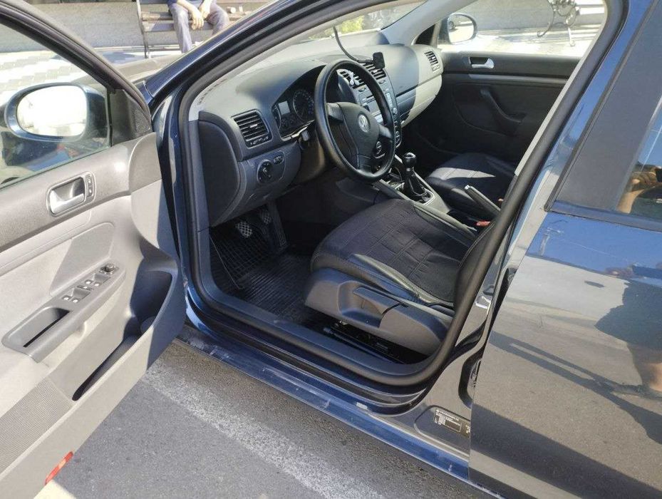 Продам Volkswagen Golf універсал