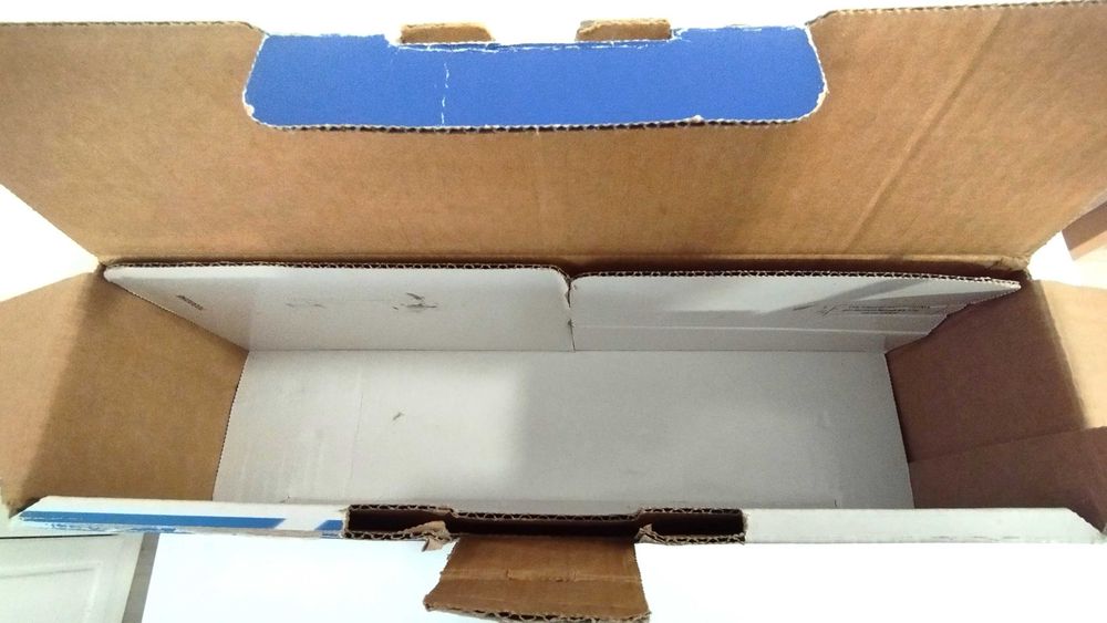 PS4 - Caixa de Consola PS4 Slim 1TB